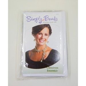 Annie’s Attic Simply Beads Kit of the Month Christmas Ensemble BD029 NIP